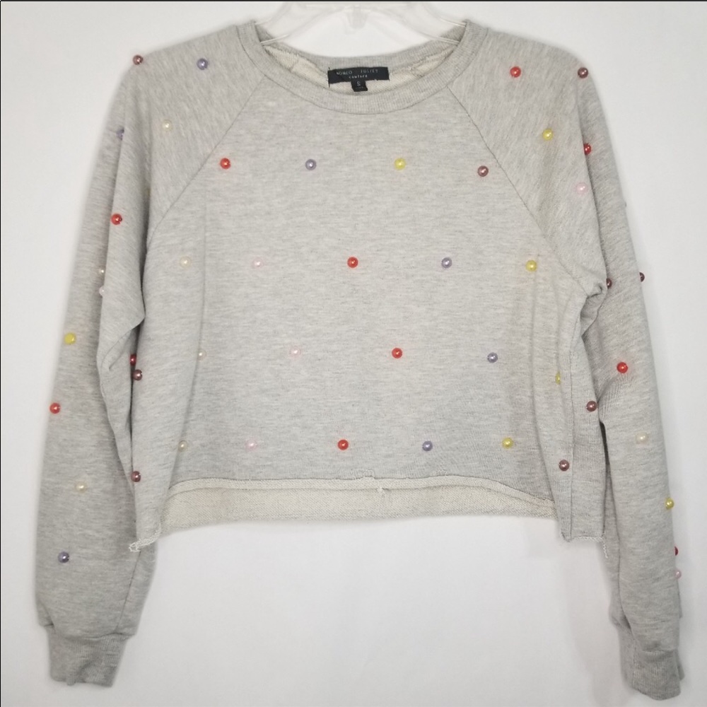Romeo and Juliet Gray Beaded Crop Sweater